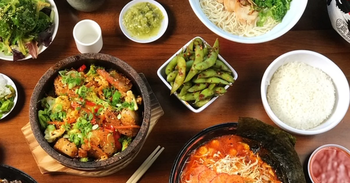 Bakudan Ramen brand table setting